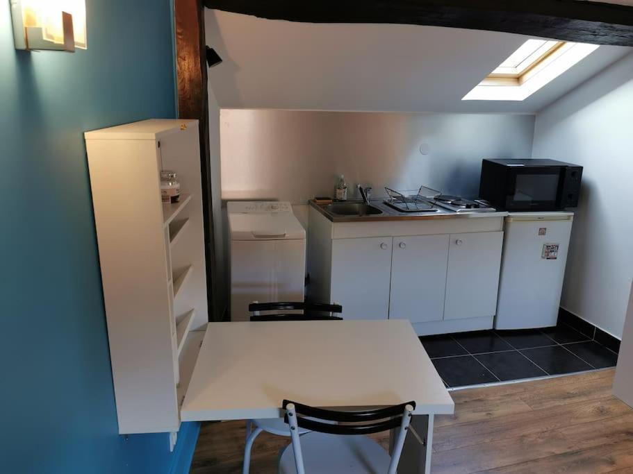 Studio Sous Les Toits Proche Paris Et Versailles Chaville Exterior foto